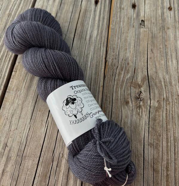 Gunpowder, Organic Merino Sport Treasures Yarn, dark gray yarn