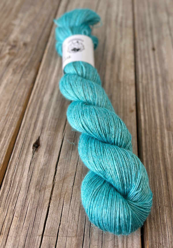 Kiss From A Mermaid, teal Bamboo Linen Treasures Yarn, Fingering Weight Yarn