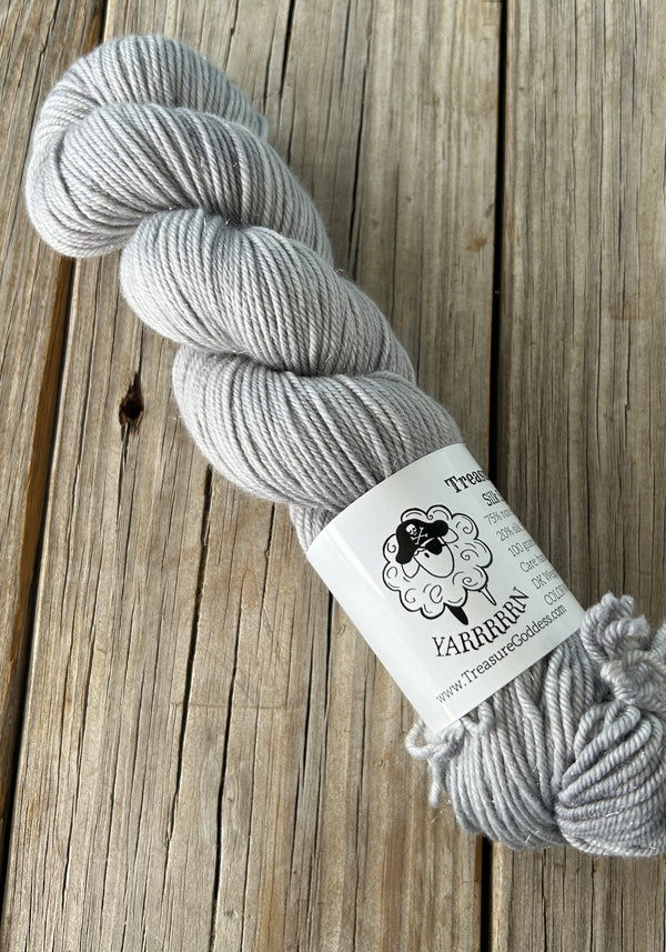 Pieces of Eight, Silver Gray, Silk Sparkle DK Treasures Yarn, extra fine merino wool, silk, stellina