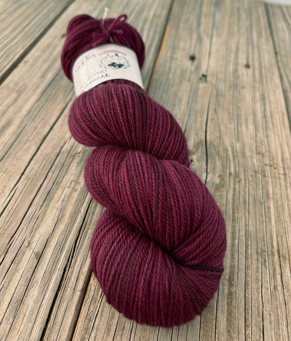 Song of the Sirens, Wine Magenta, Organic Merino Sport Treasures Yarn